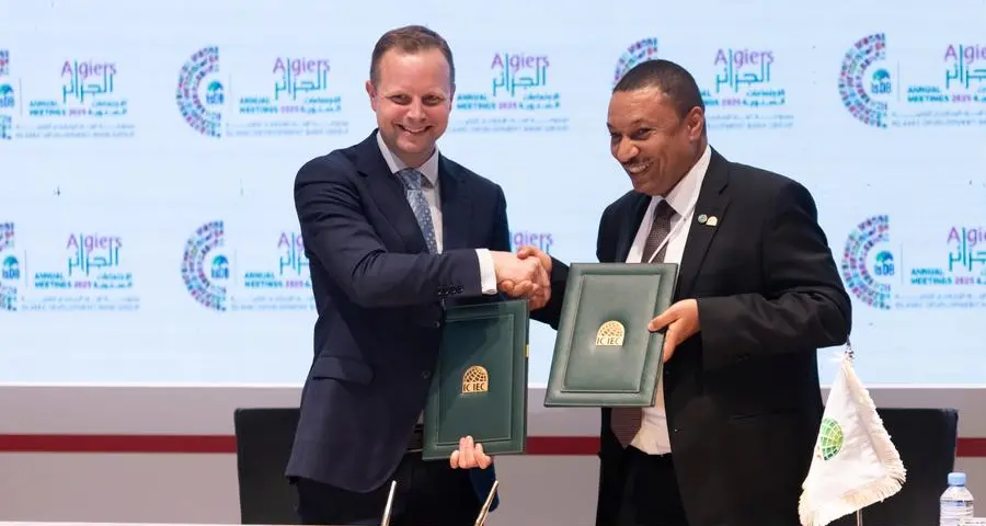 ICIEC issues USD\u202F40mln insurance policy to support dredging & development of SOHAR Port and Freezone