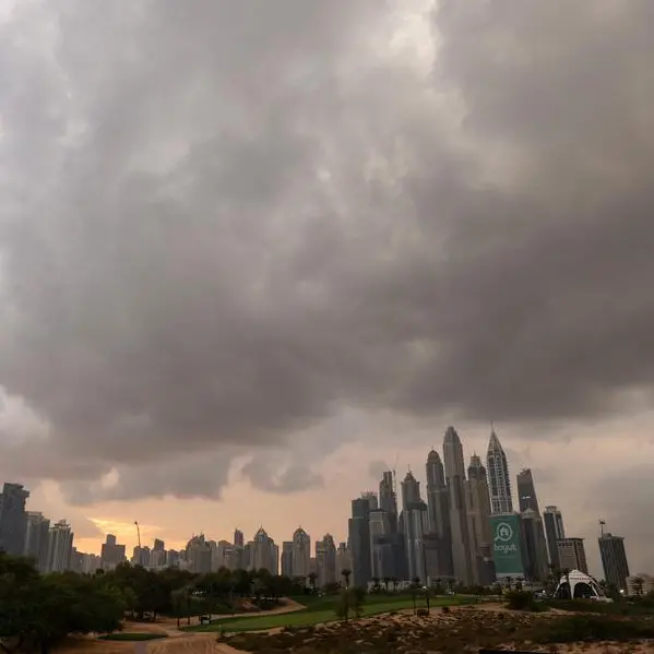 Rain-hit Dubai Desert Classic set for Monday finish