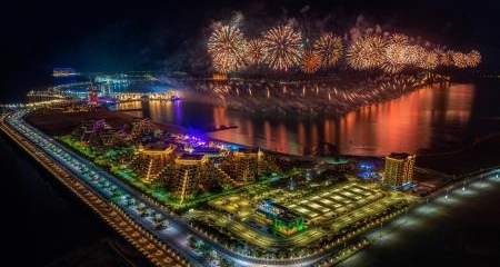 #RAKNYE 2022 to mesmerise visitors with fireworks display that aims to set two Guinness World Records