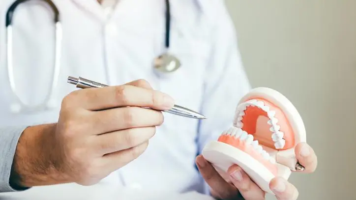 مبادلة تستثمر في شركة أمريكية لرعاية الأسنان