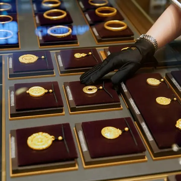 Gold gains as investors zero in on Fed cuts, inflation data