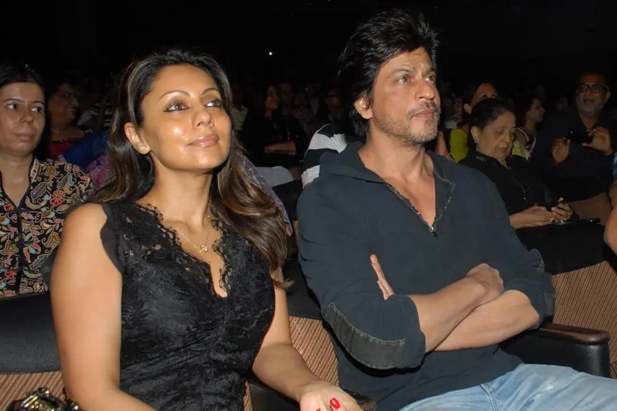 'Family is what makes a home': Gauri Khan shares family photo with Shah Rukh, children