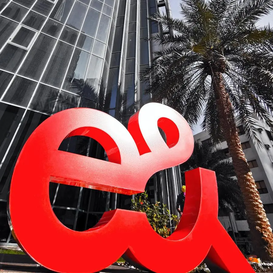 e& reports consolidated net profit of AED 2.5bln for Q3 2022, up 1.9 percent