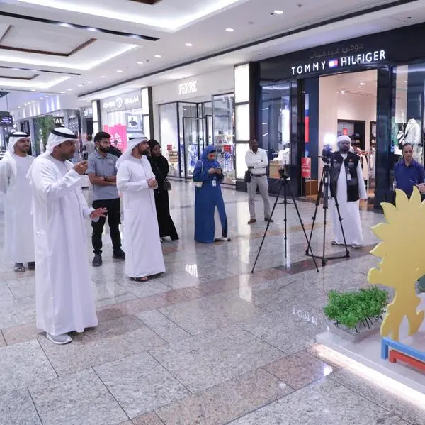 Lucky shoppers win gold bars and shopping vouchers in Sharjah Summer Promotions’ 5th grand raffle draw
