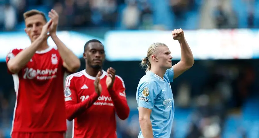 Man City make it perfect six, Man Utd and Everton get morale-boosting wins