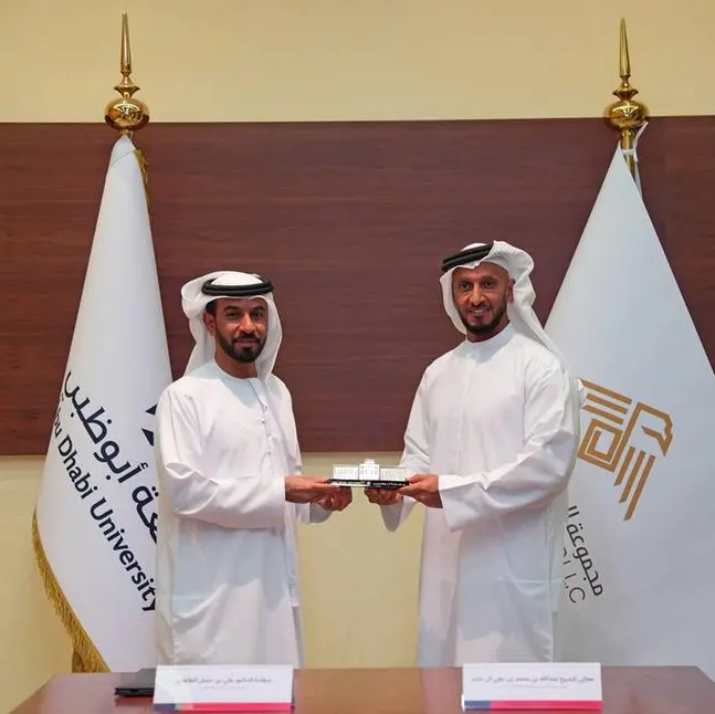 Abu Dhabi University and United Al Saqer Group announce cooperation agreement to establish a scientific research center