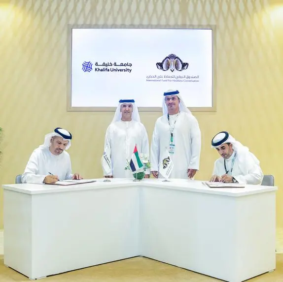 International Fund for Houbara Conservation signs MoU with Khalifa University at ADIHEX