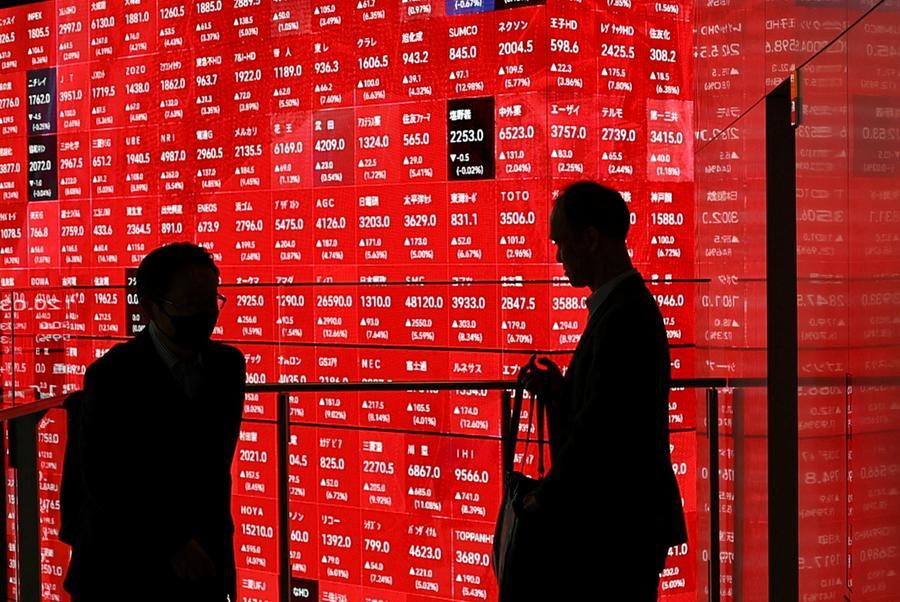 Asian stocks firm as investors look to tariff negotiations, earnings