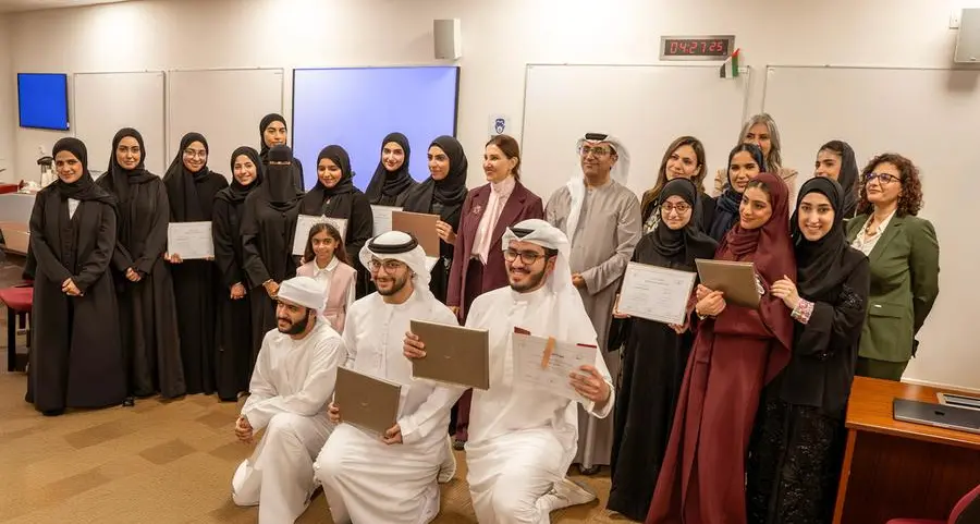 Zayed University marks milestone with graduation of inaugural cohort from 'Modern Rhetoric and Public Speaking in Arabic' training program