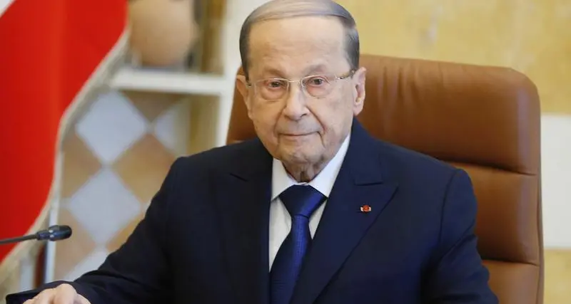 Lebanon's Aoun sees \"civil war\" climate as critics boycott meeting