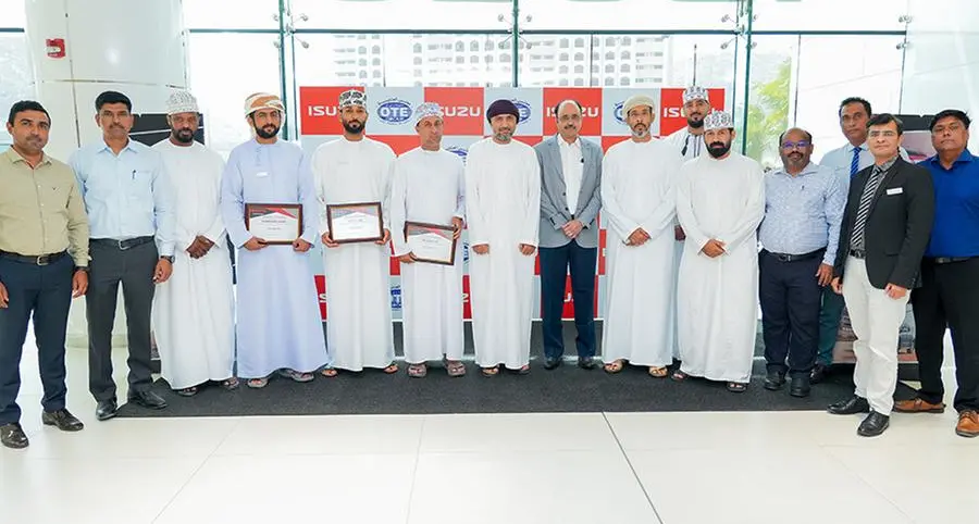 Isuzu and OTE recognize employees with training completion certificates