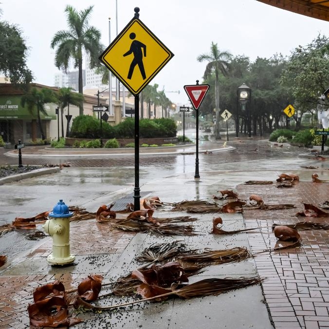 Death toll in Florida uncertain as Ian takes aim at Carolinas