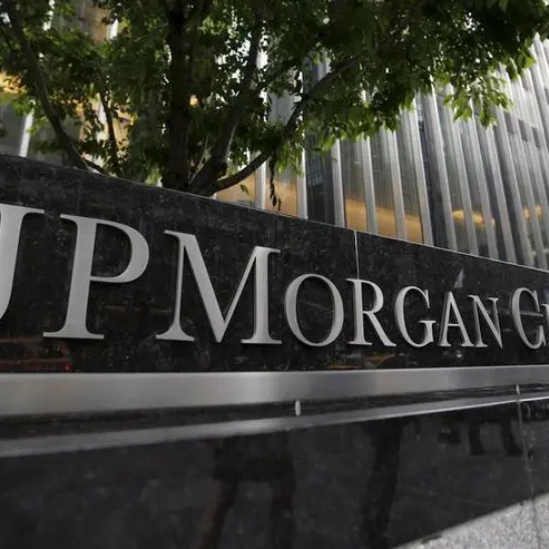 JPMorgan Chase reports jump in profits, but warns on economy
