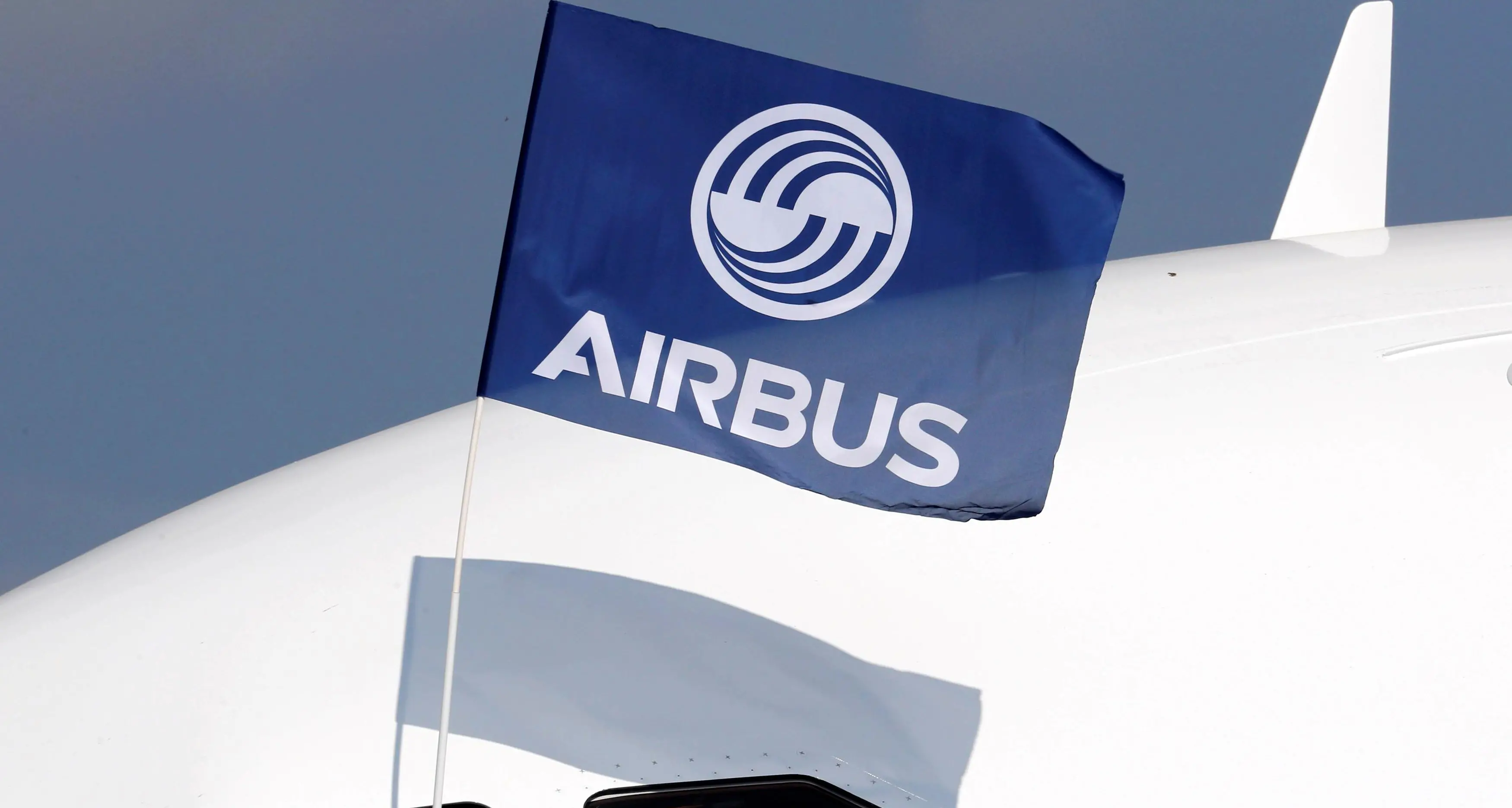 Dubai Airshow- Kuwait airline in draft deal for 25 Airbus A320neo jets