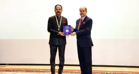 2021 Pravasi Bharatiya Samman presented to Dr Siddeek Ahmed