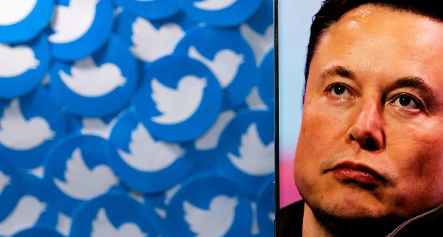 Elon Musk restores Twitter accounts of journalists but concerns persist