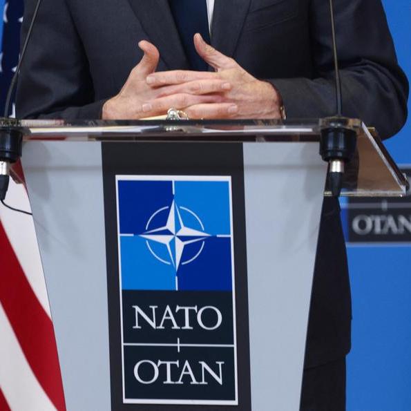 Washington, NATO to offer aid to cold, dark Ukraine
