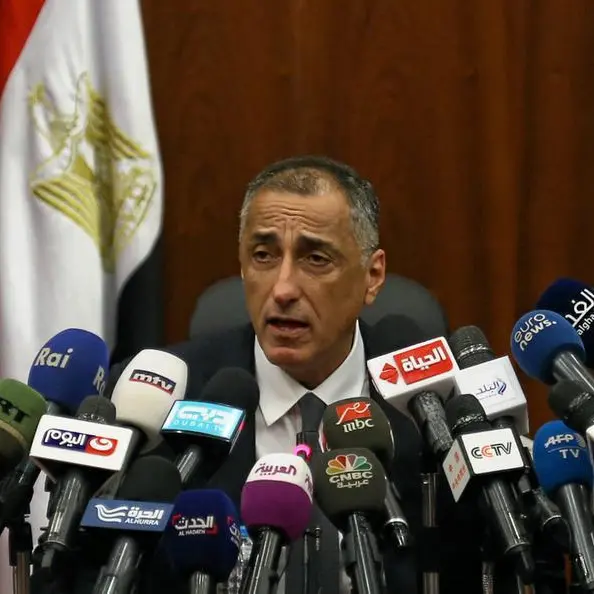 المركزي المصري يرفع سعر الفائدة 2%