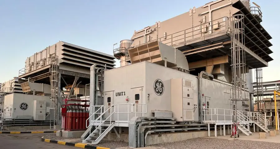 H.E. Dr. Mohamed Shaker El-Markabi announced the successful operation of EEHC’s GE LM6000 Unit Generating Power Using Hydrogen-Blended Fuel at the Implementation COP