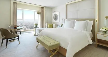 Four Seasons Hotel Amman takes home business traveller Middle East award for best business hotel in Amman