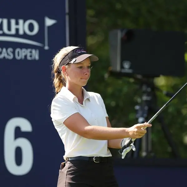 Hartlage leads as Zhang off to solid start in LPGA pro debut