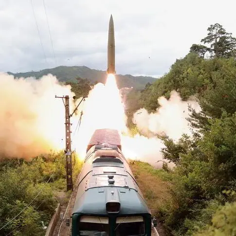 الكوريتان تتبادلان إطلاق الصواريخ… هل نشهد حرب جديدة؟