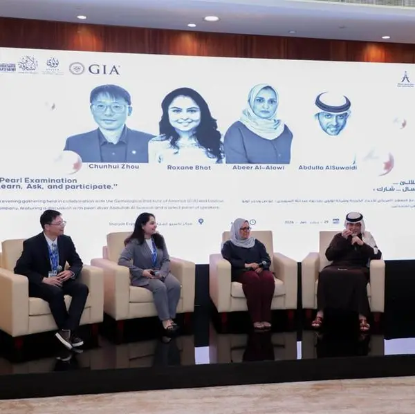 Sharjah Pearls Exhibition unveils a 40-carat crown jewel centerpiece, features international participation