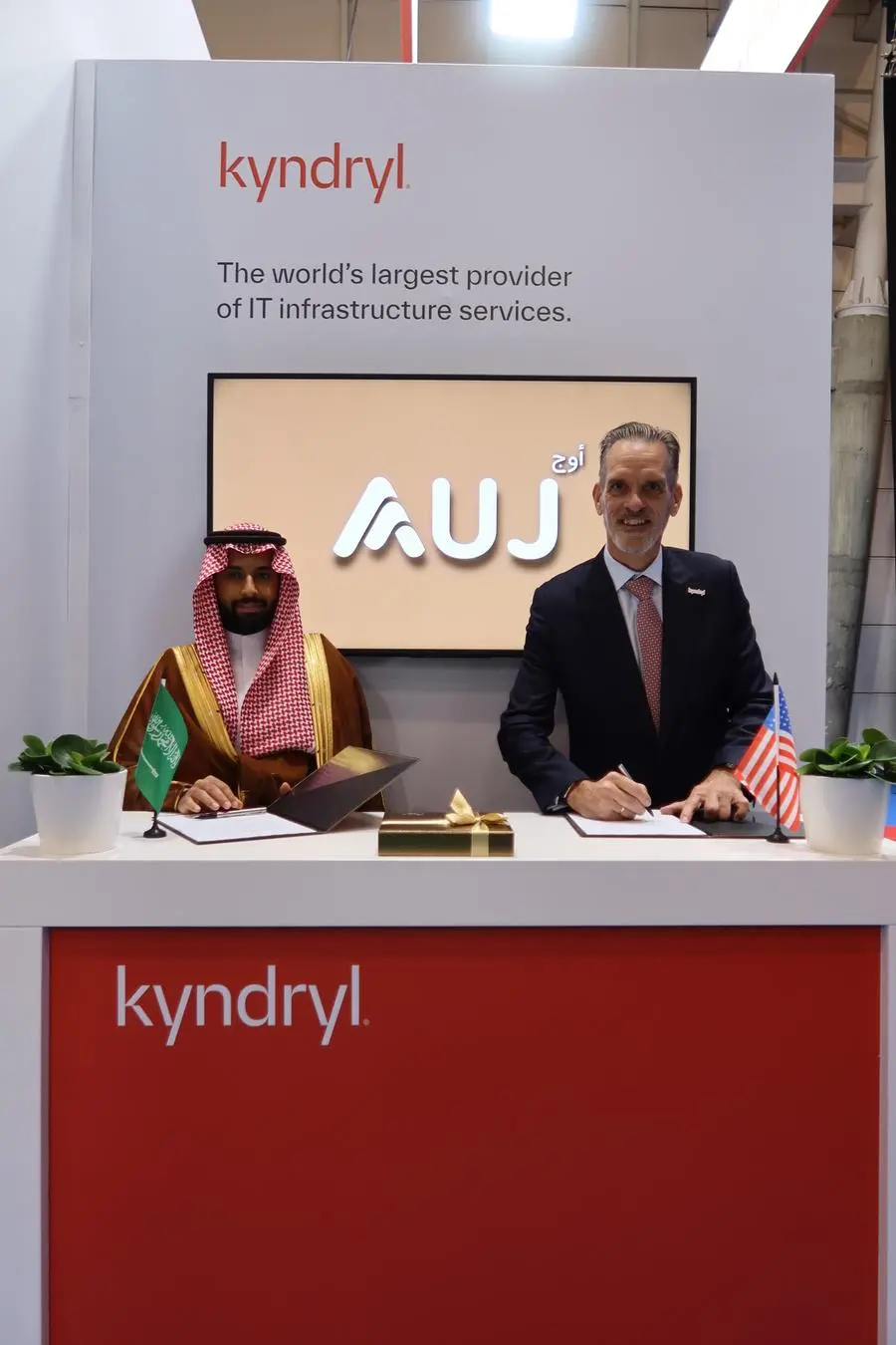 Kyndryl and Auj announce strategic collaboration to drive digital innovation in Saudi Arabia’s aviation industry