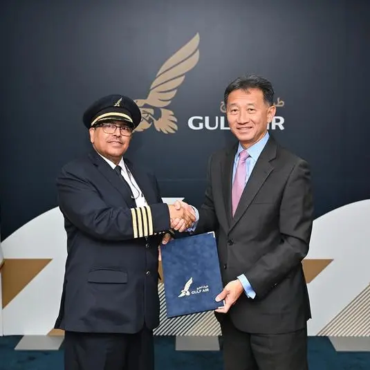 Gulf Air signs a collective labour agreement with Gulf Air Pilots Trade Union