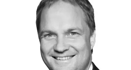 New higher committee for Dubai's real estate planning is a positive step towards balancing the market, says JLL