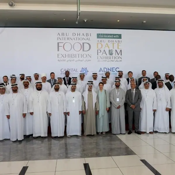 نهيان بن مبارك يشهد انطلاق معرضي \"أبوظبي الدولي للأغذية\" و\"أبوظبي الثامن للتمور 2022\"