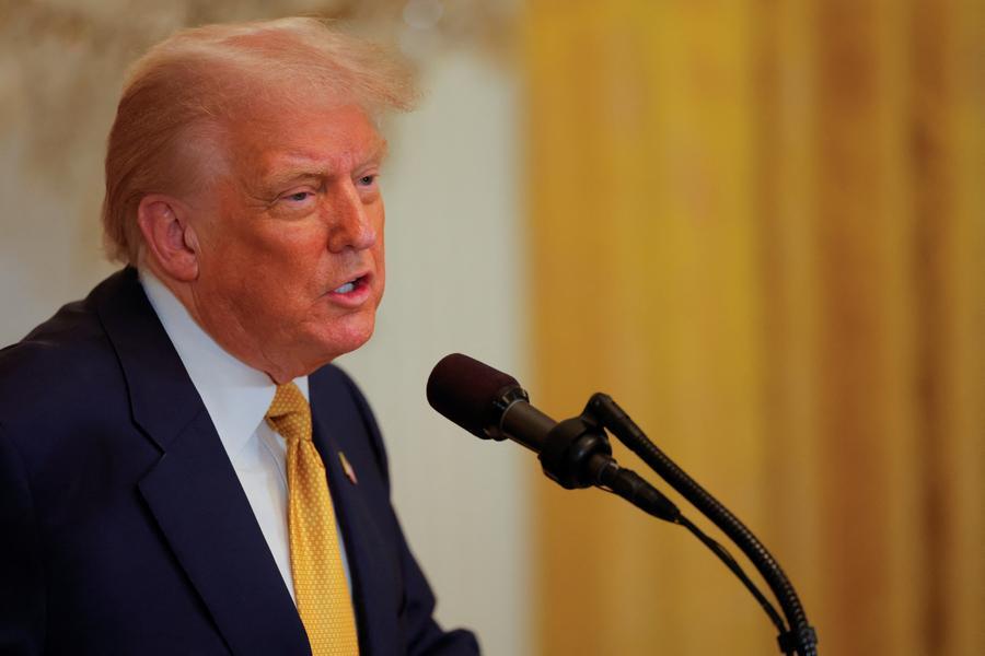 Trump to outline AI priorities amid tech battle with China