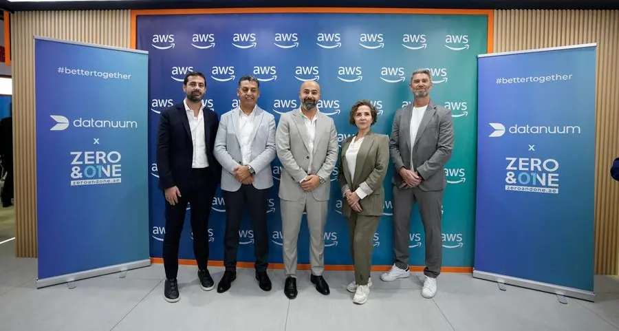 Datanuum and Zero&One sign MoU at GITEX Global 2025