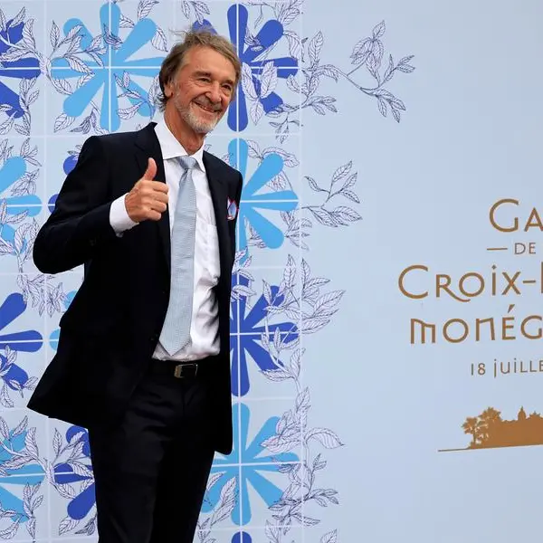 Ratcliffe will not pay 'stupid price' for Man Utd