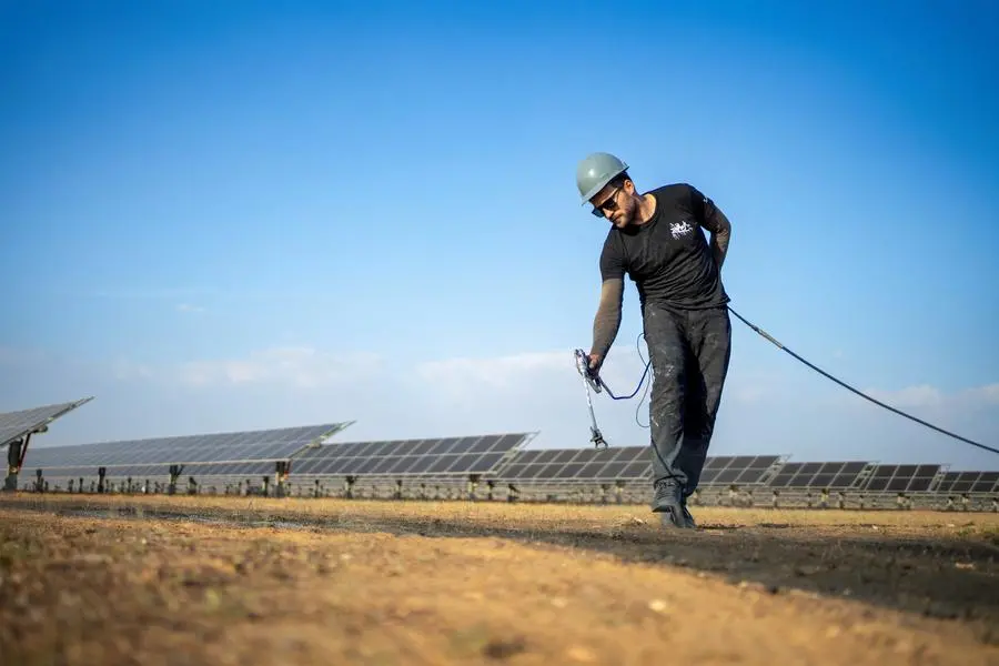 Korea Western Power lands $460mln Oman solar plant order