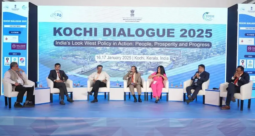 Zahraa Taher represents Bahrain-India Society at Kochi Dialogue 2025