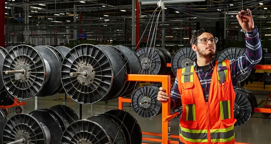 Amazon announces agreement with Corning to boost U.S. fibre optics manufacturing