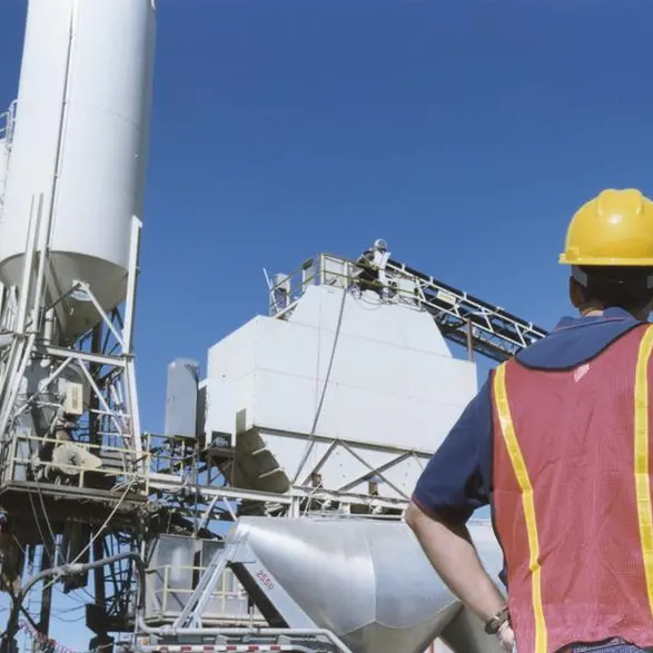 Saudi's Umm Al-Qura expects cement production costs to rise by 10%