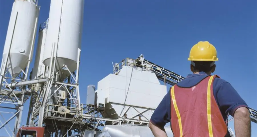 Saudi's Umm Al-Qura expects cement production costs to rise by 10%