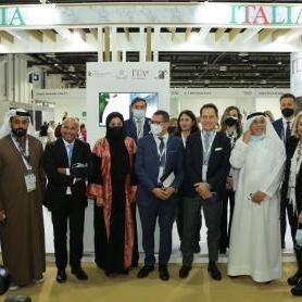 إيطاليا تلعب دوراً محورياً في سوق المجوهرات في الإمارات