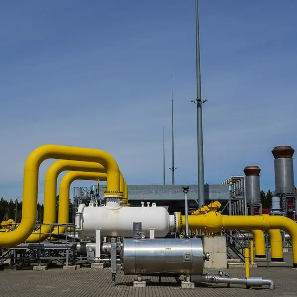 Russian gas flows to Europe via Ukraine steady