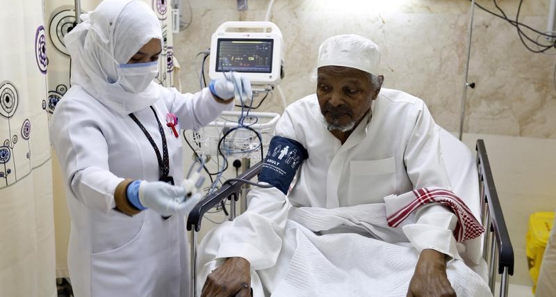 Saudi Health Ministry's field tours detect 4,222 health violations in runup to Haj