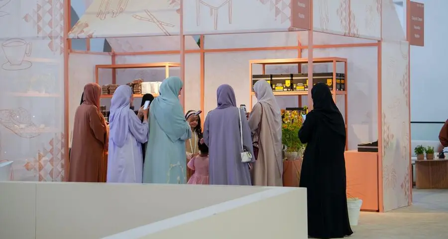 ADBWC partners as co-sponsor and co-organiser for ‘Emirates Signature – Building Together’ exhibition
