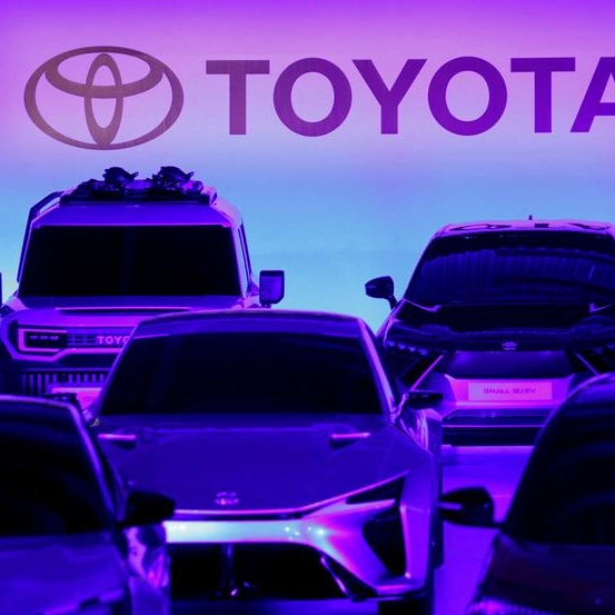 Toyota to produce 800,000 vehicles in October, weighed by chips shortage