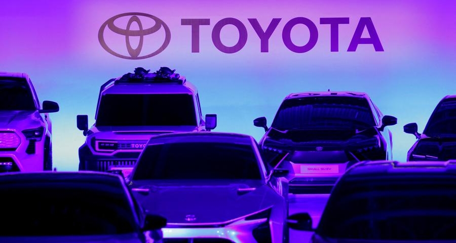 Toyota to produce 800,000 vehicles in October, weighed by chips shortage