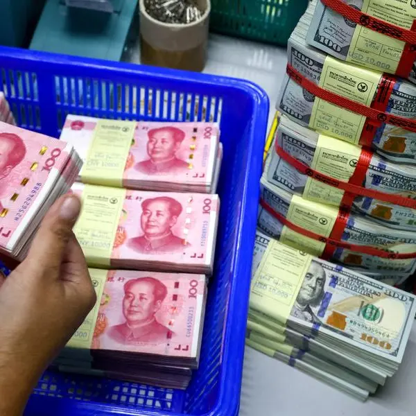 Global fund launches fly in China as yuan slumps