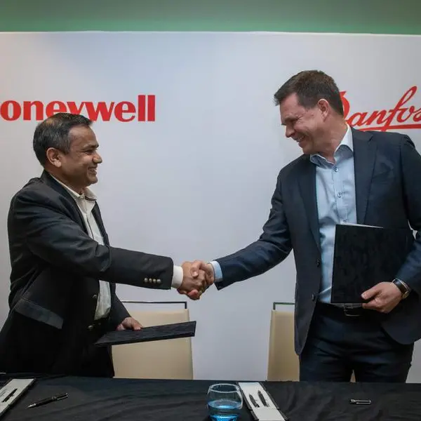 Danfoss Drives and Honeywell sign agreement to enhance collaboration