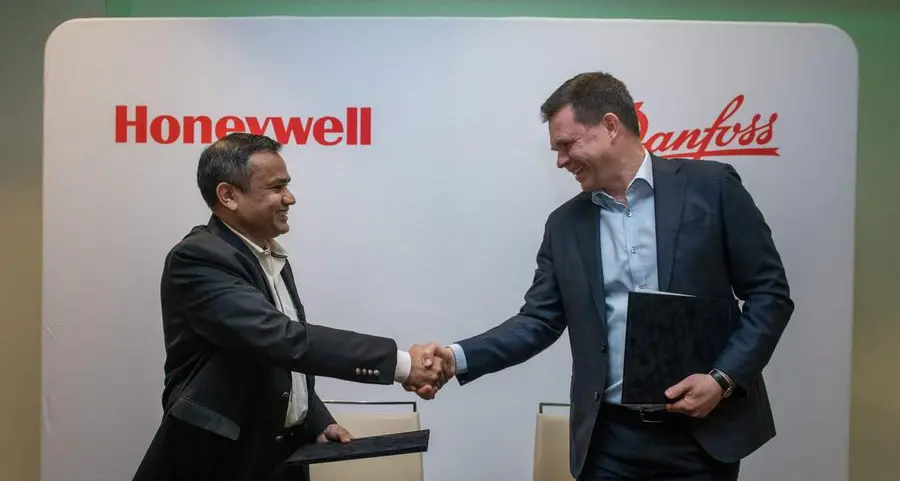 Danfoss Drives and Honeywell sign agreement to enhance collaboration