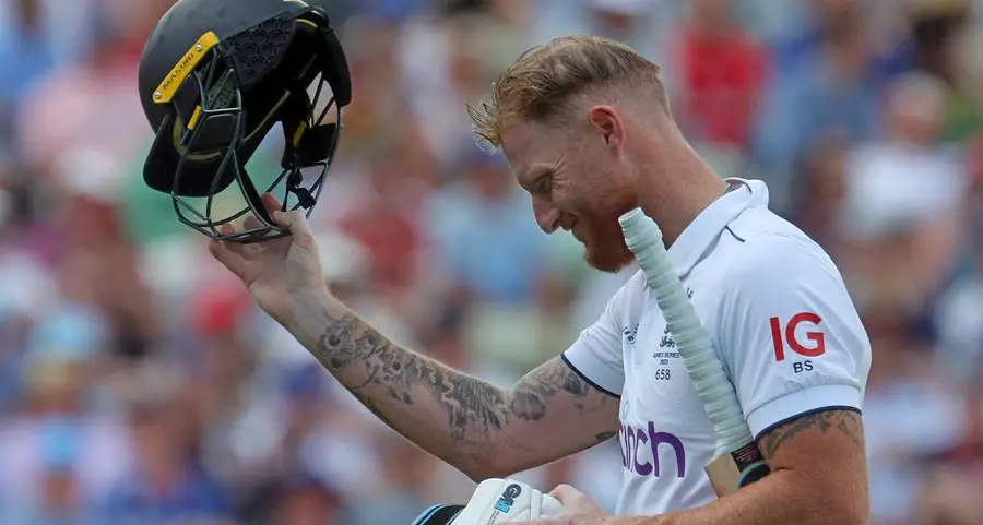 England bowl in 3rd Ashes Test as Australia make changes