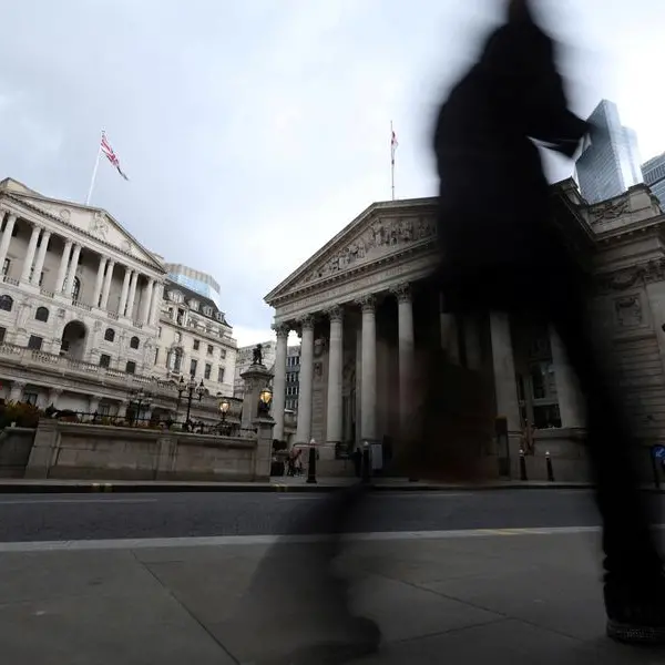 UK regular wage growth cools, in line with BoE's view of economy